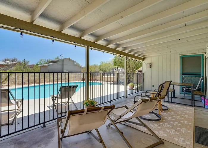 Holiday home Near Catalina Hiking Trails: Mtn-view W/ Pool *